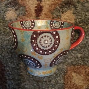 Ceramic Coffee Cup w/ Detailed Raised Finish Large